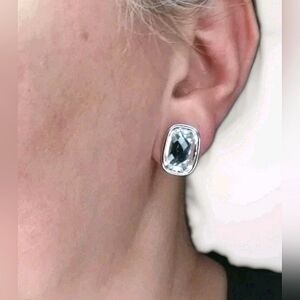 Vintage Silver Swan Swarovski Clear Crystal Earrings Clip Ons Bridal Cushion